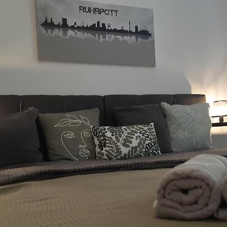 אסן Gockel Homes 1 - Zentral Mit Balkon & Netflix מראה חיצוני תמונה