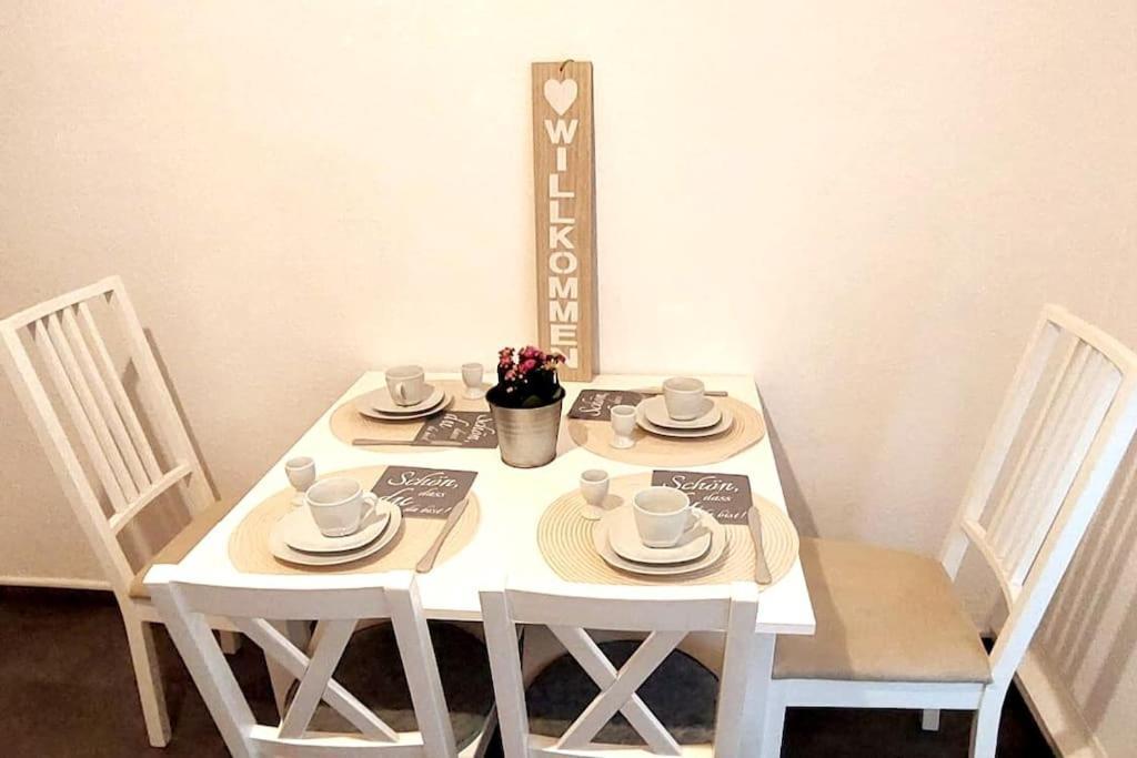אסן Gockel Homes 1 - Zentral Mit Balkon & Netflix מראה חיצוני תמונה